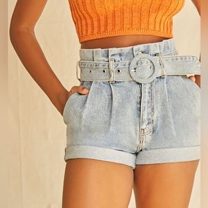 Forever 21 paper bag denim belted shorts retro